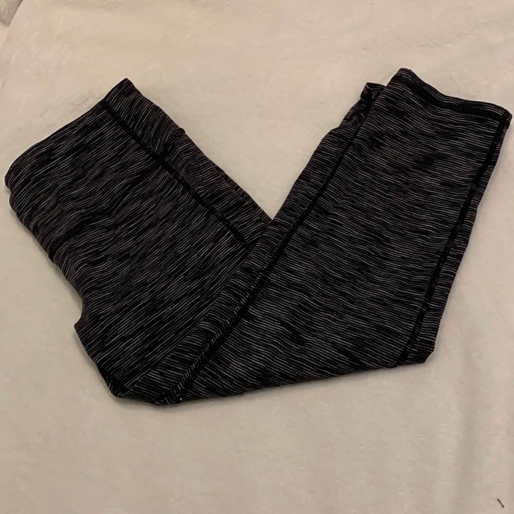 Athleta cropped leggings